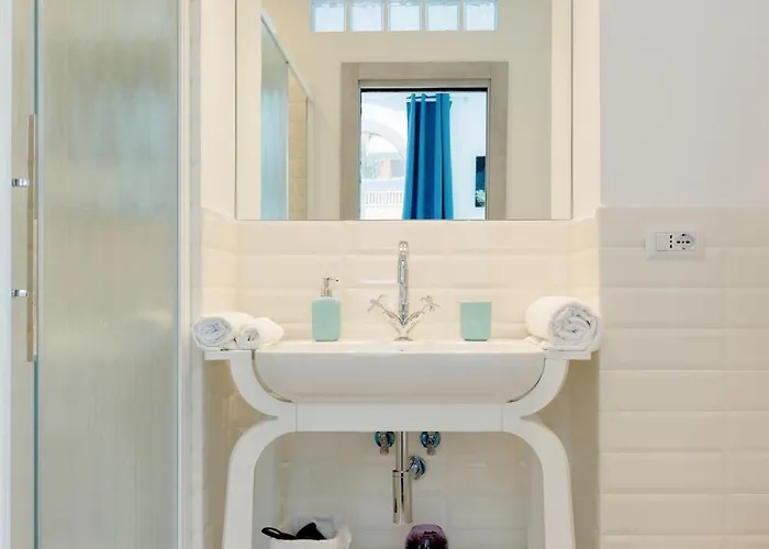 Two Steps From Colosseo 2 Bathrooms 2 Bedrooms Appartamento Roma